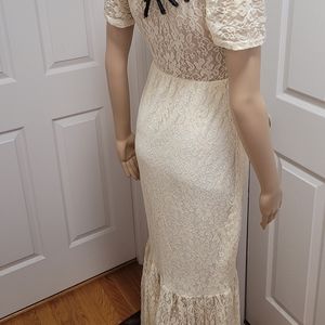 EUC/ Maxi Lace Dress